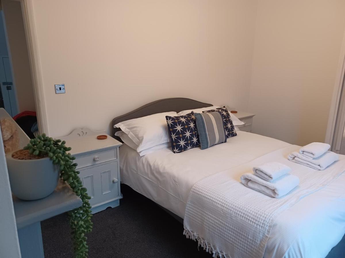 52 Trafalgar Road Scarborough Extérieur photo